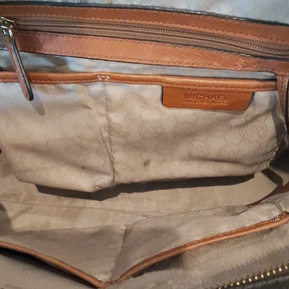 Michael Kors Repair - Picture 6 of 8